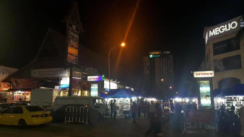 A.I Smart Hotel @ Jonker