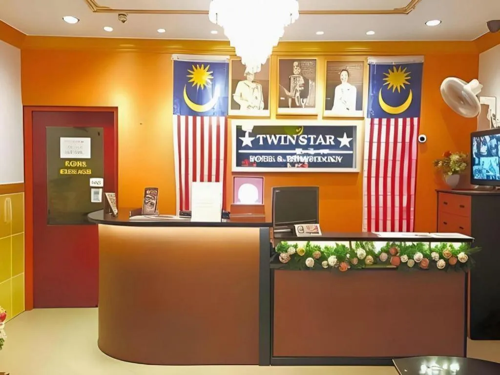 Twin Star Hotel