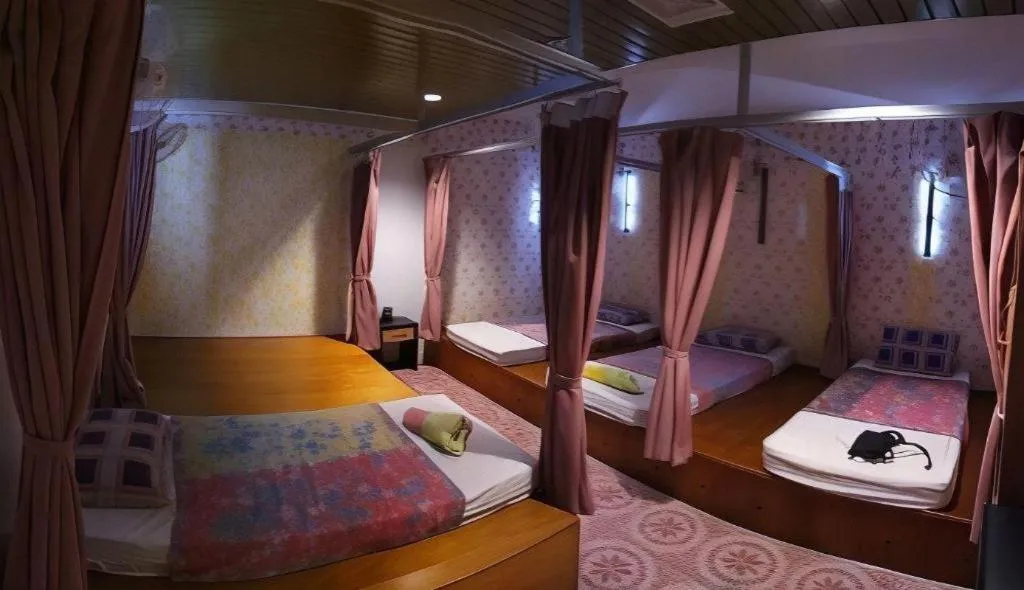 Bed in Twin Star Hotel