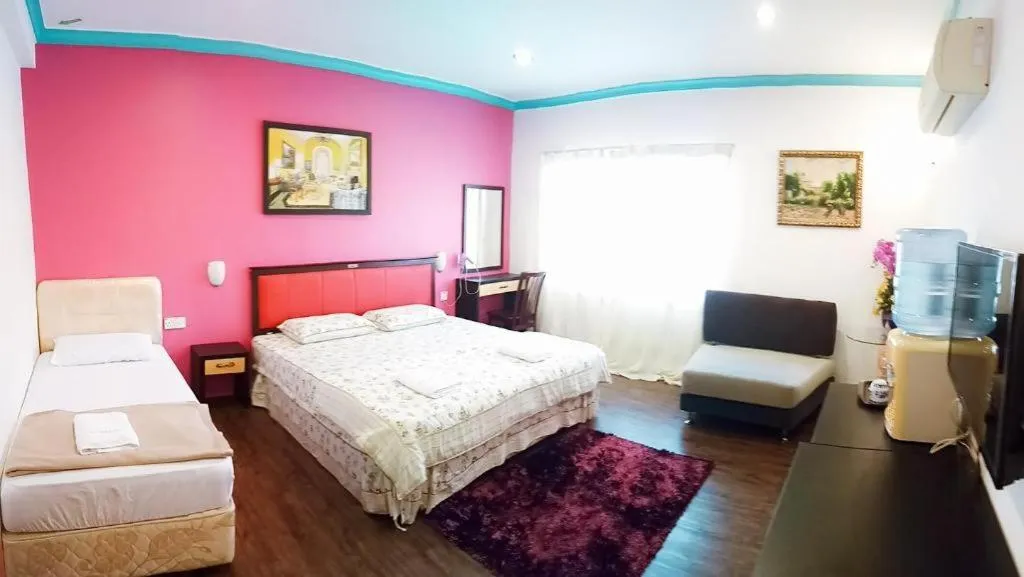 Bed in Twin Star Hotel