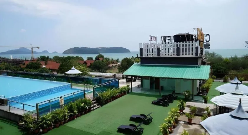 Cenang View Hotel