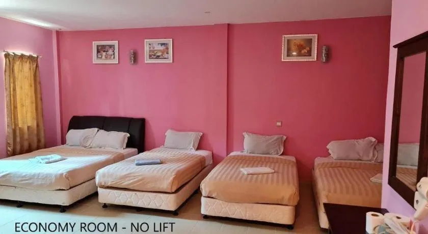 Bed in Cenang View Hotel