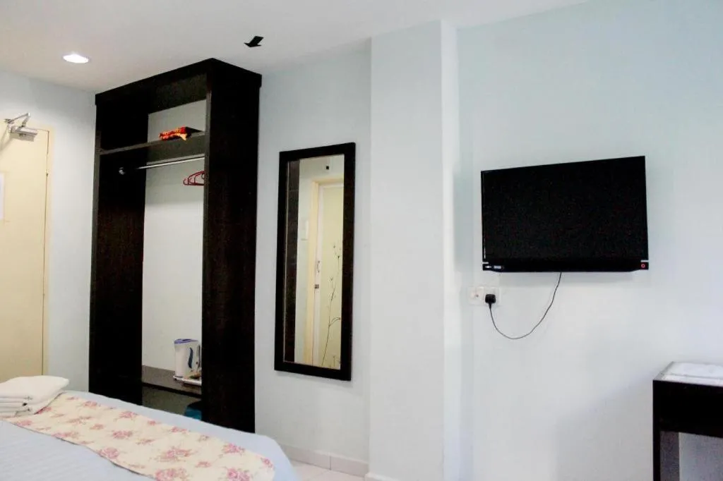 Bed in Hotel Darulaman Alor Setar