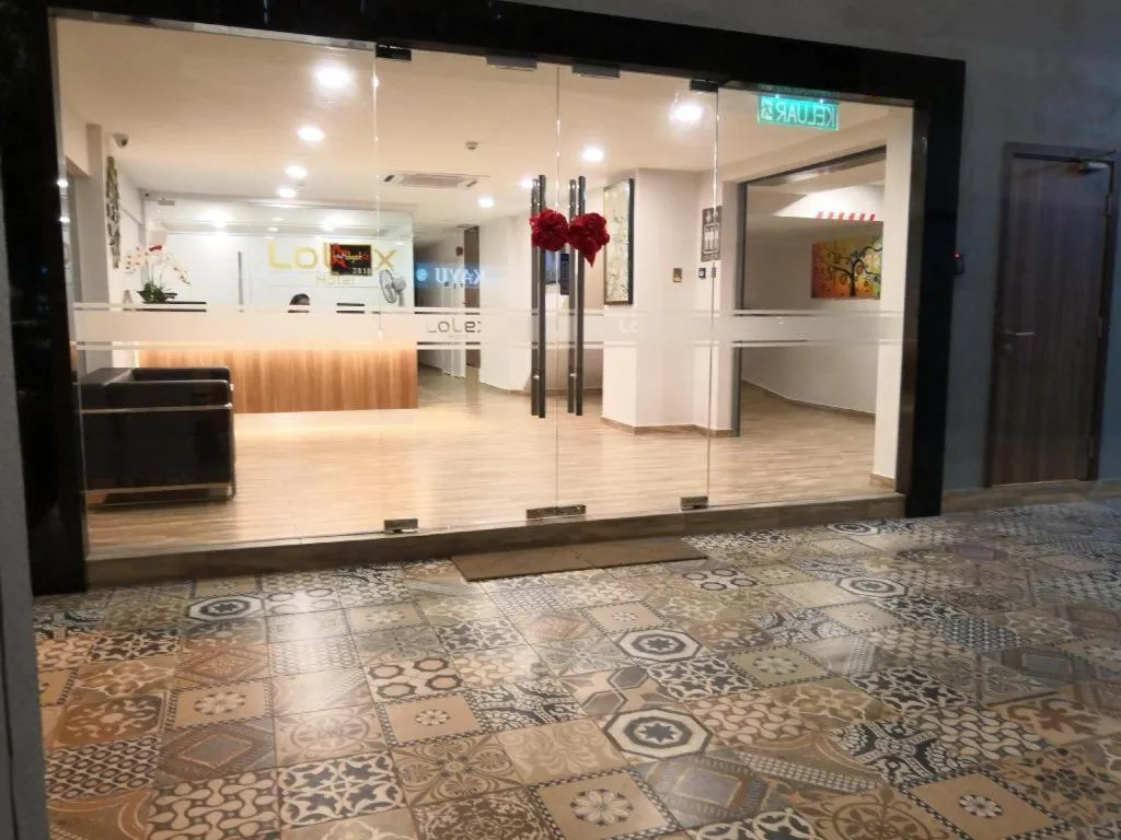 Hotel LoLex Kuchai Lama