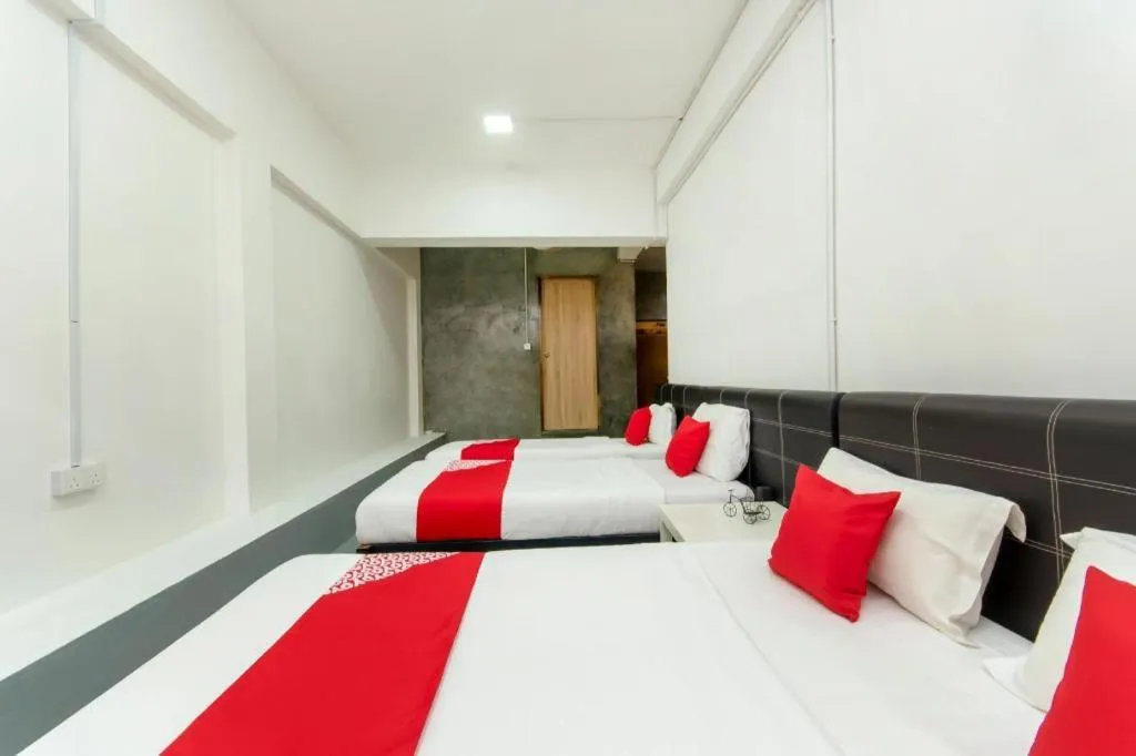 Bed in OYO 43993 Madsuite