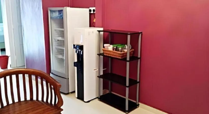 HOTEL BAJET MUGHOH SENGOTI