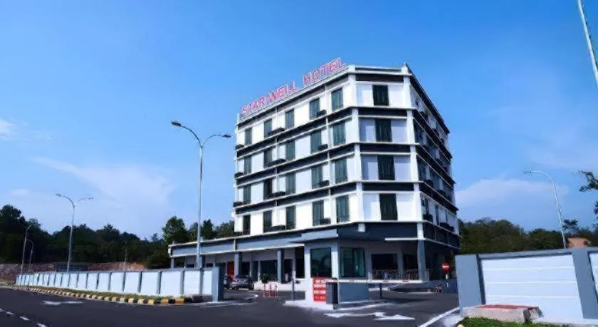 Star-Well hotel