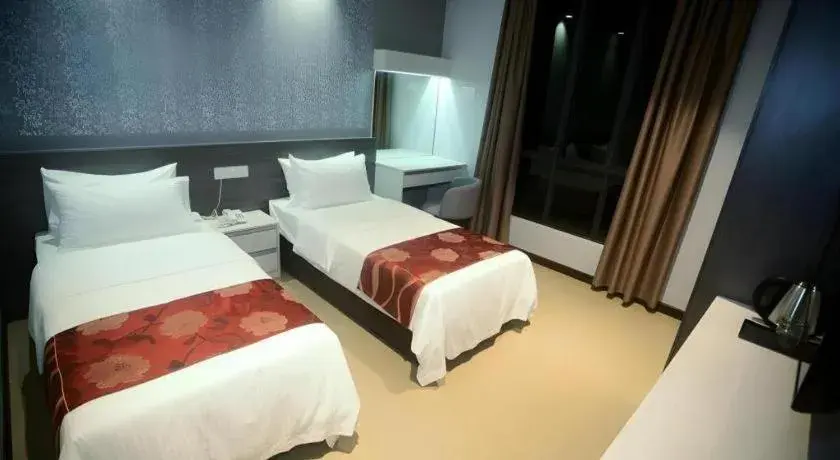 Bed in Star-Well hotel Bed in Star-Well hotel