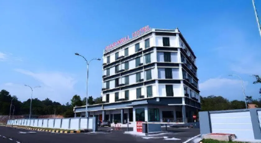 Star-Well hotel