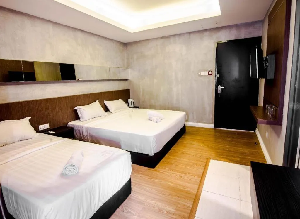 Bed in Monaco Boutique Hotel Sadong Jaya