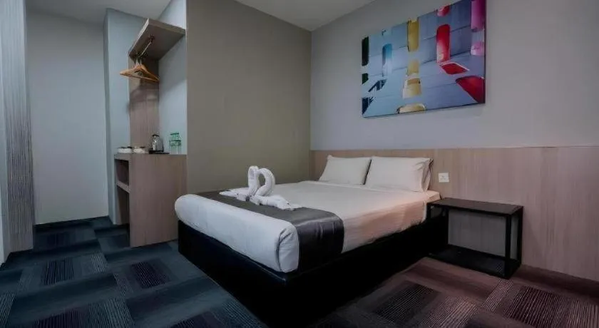 Bed in Kimal Hotel Taiping