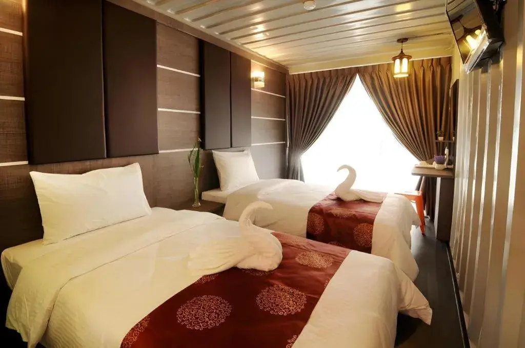 Bed in PPT Muar Hotel Bed in PPT Muar Hotel