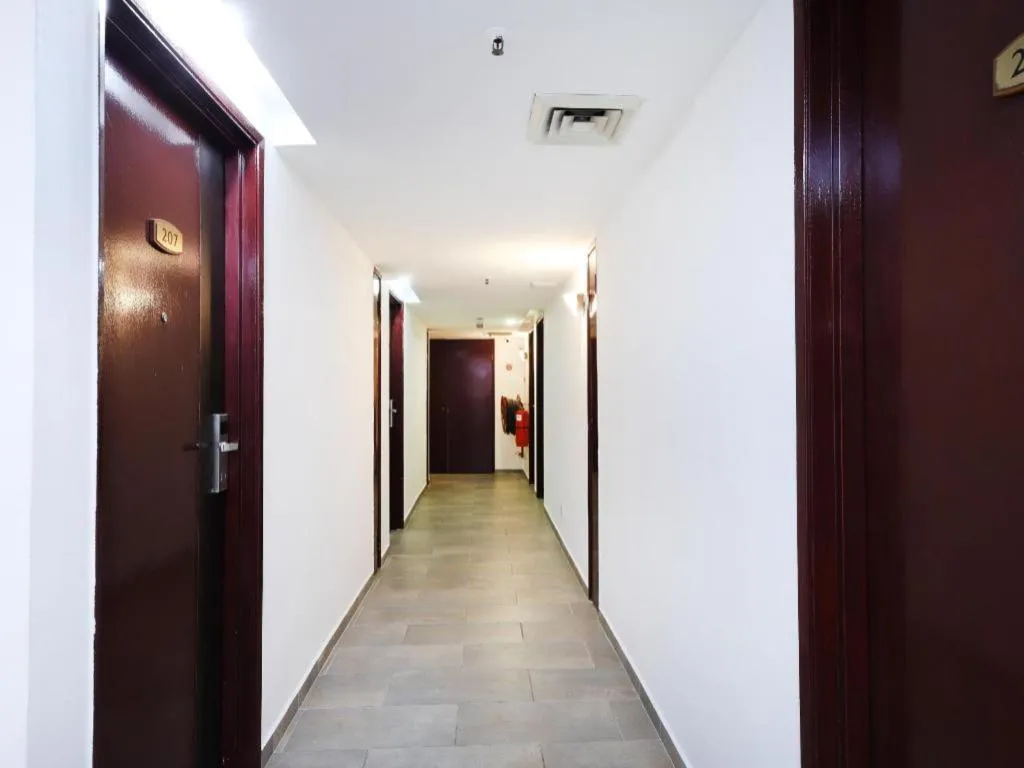 OYO 1045 Azimuth Hotel