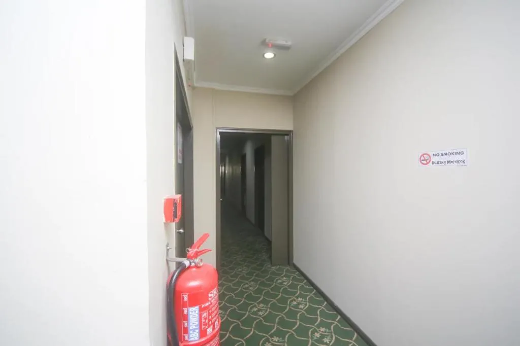 OYO 563 Jockey Lodge Hotel