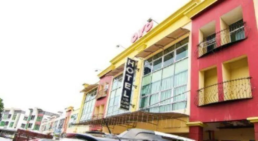 OYO 11343 Hotel Putra Iskandar