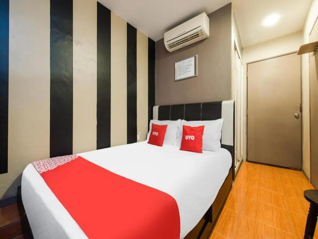 Bed in OYO 44123 Hotel Al-Saif