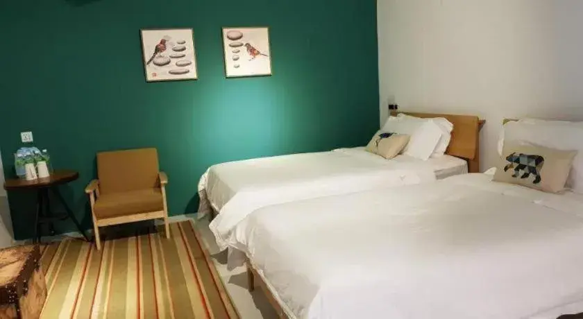 Bed in Kinta Valley Retreat Bed in Kinta Valley Retreat