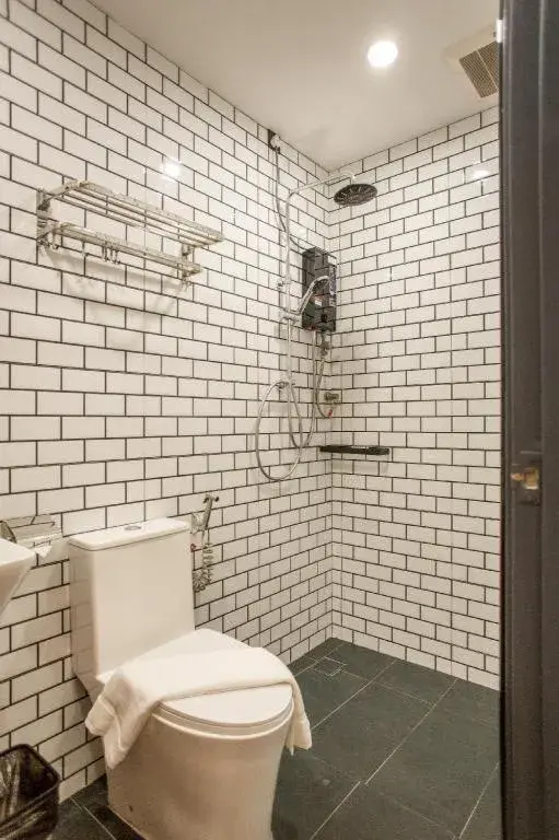 Big Tree Boutique Big Tree Boutique