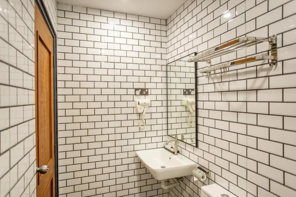 Big Tree Boutique Big Tree Boutique