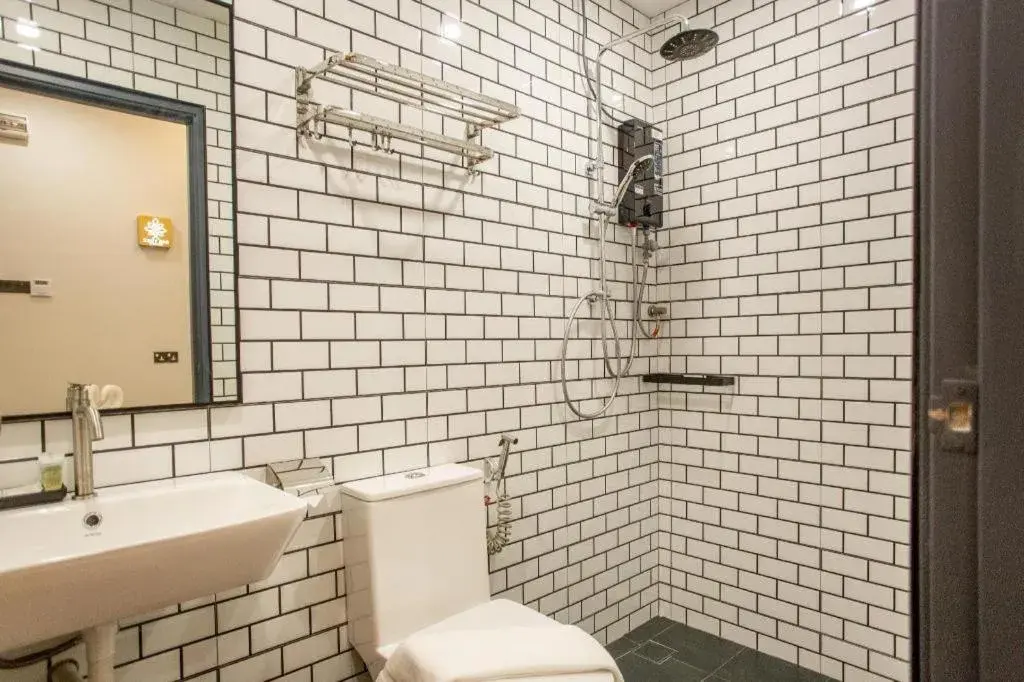 Big Tree Boutique Big Tree Boutique