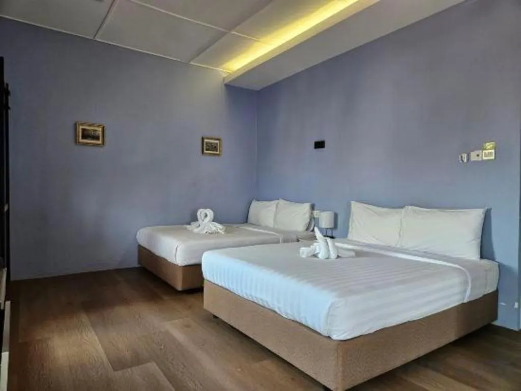 Bed in Semporna Dream Villa