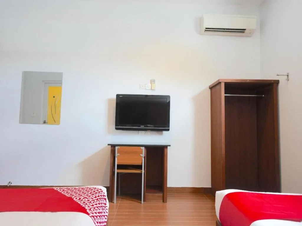 Bed in OYO 89457 682 Lodge