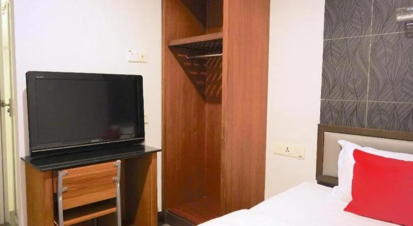 Bed in OYO 89457 682 Lodge