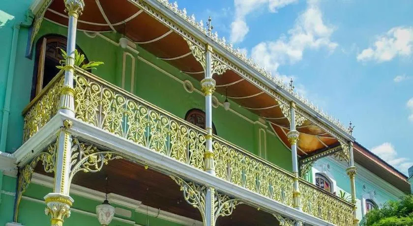 OYO 301 River Inn Hotel