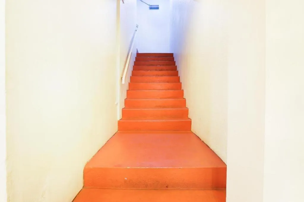 OYO 89638 Hotel Mandarin Inn