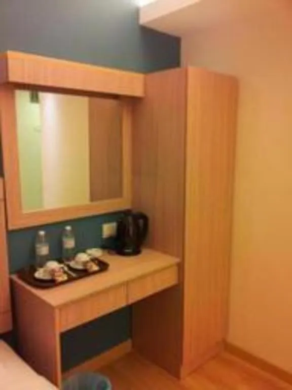 Collection O Seremban Near Gateway Mall Formerly Sri Mutiara Hotel