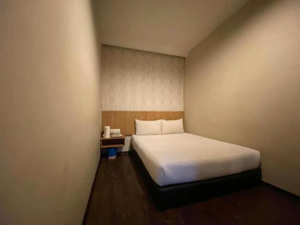 Bed in OYO 89752 7 DAYS EXPRESS HOTEL