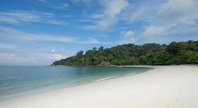 Capital O 89876 Safari Hotel