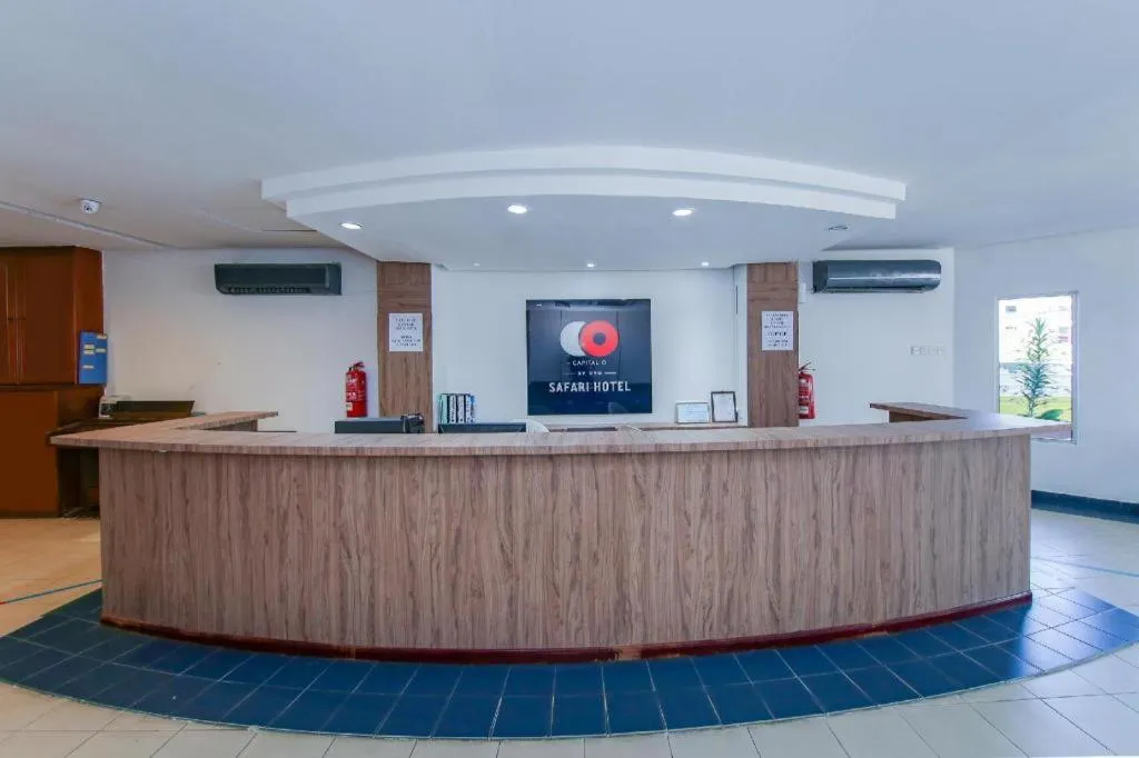 Capital O 89876 Safari Hotel