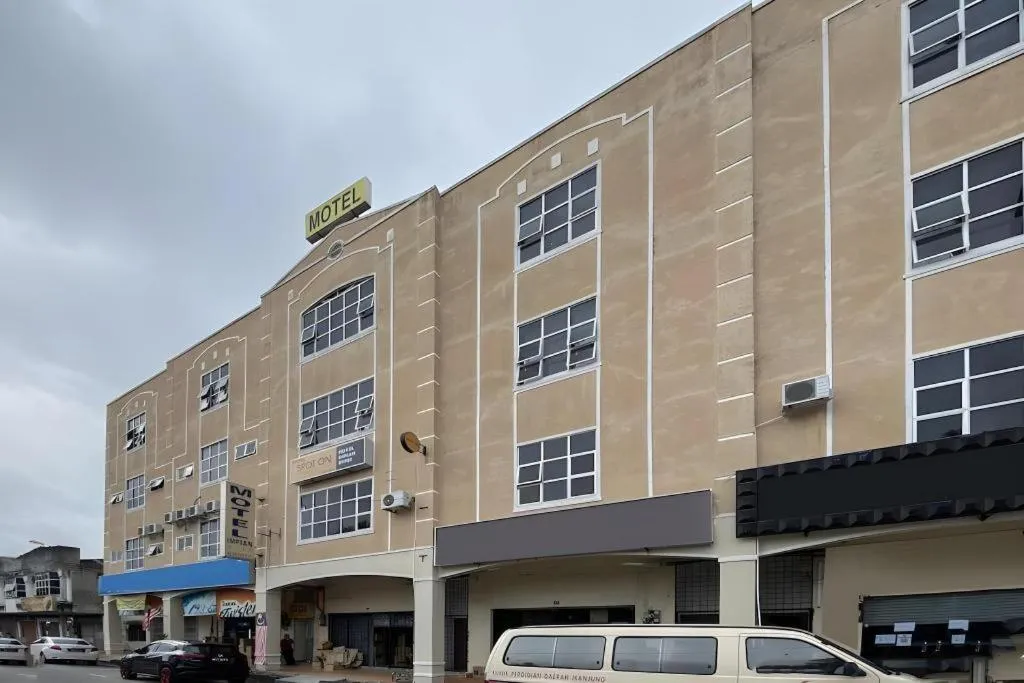 SPOT ON 91178 Motel Impian