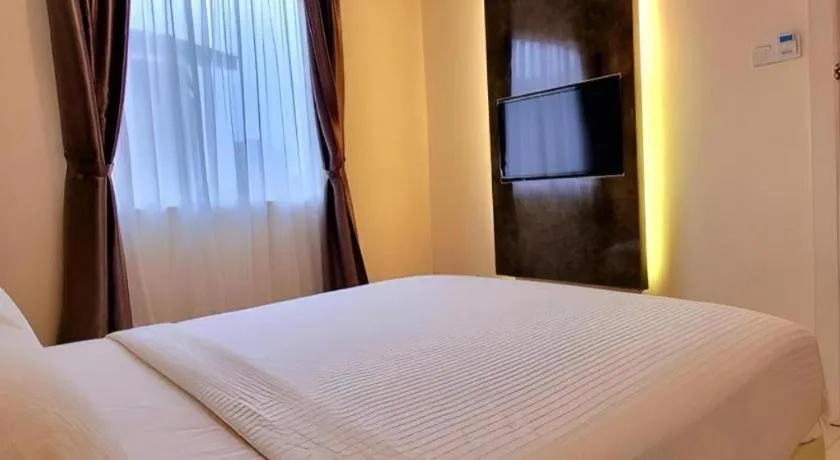 Bed in Ritzton Hotel