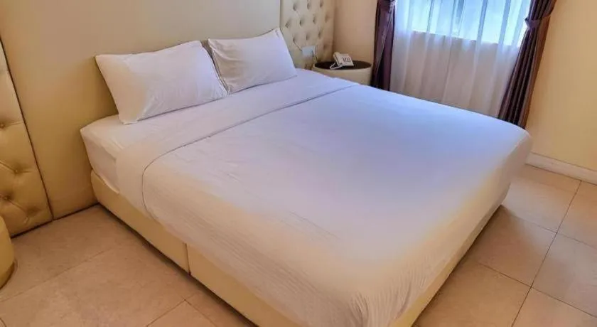 Bed in Ritzton Hotel