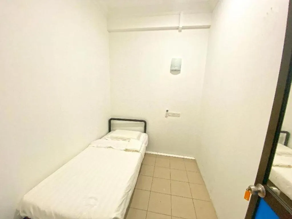 Bed in SPOT ON 90077 Cherry's Lodge