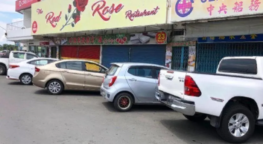 SPOT ON 90077 Cherry's Lodge