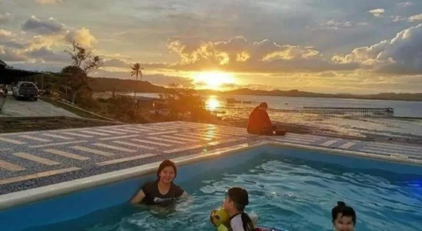 Dreamland Beach Holiday