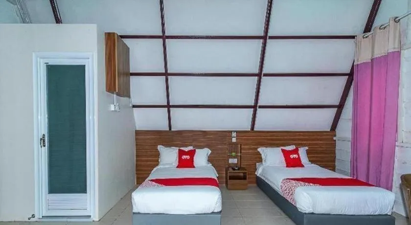 Bed in Dreamland Beach Holiday