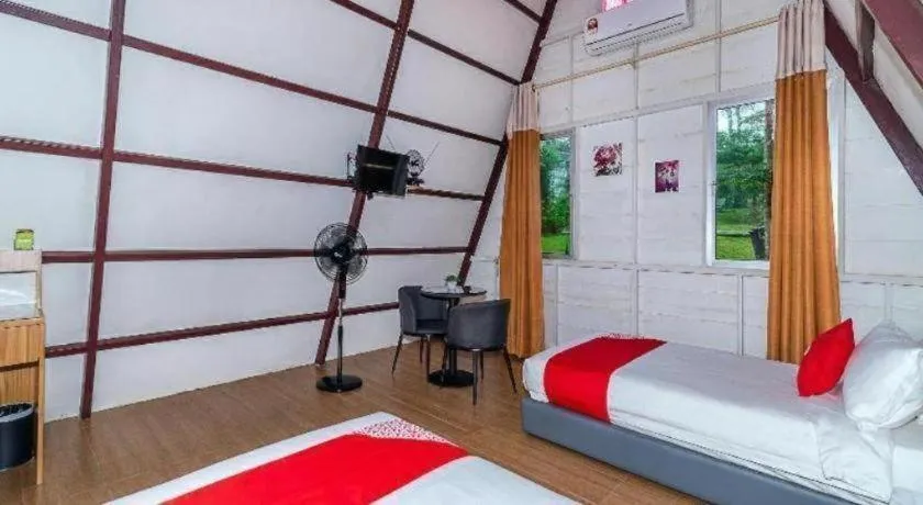 Bed in Dreamland Beach Holiday