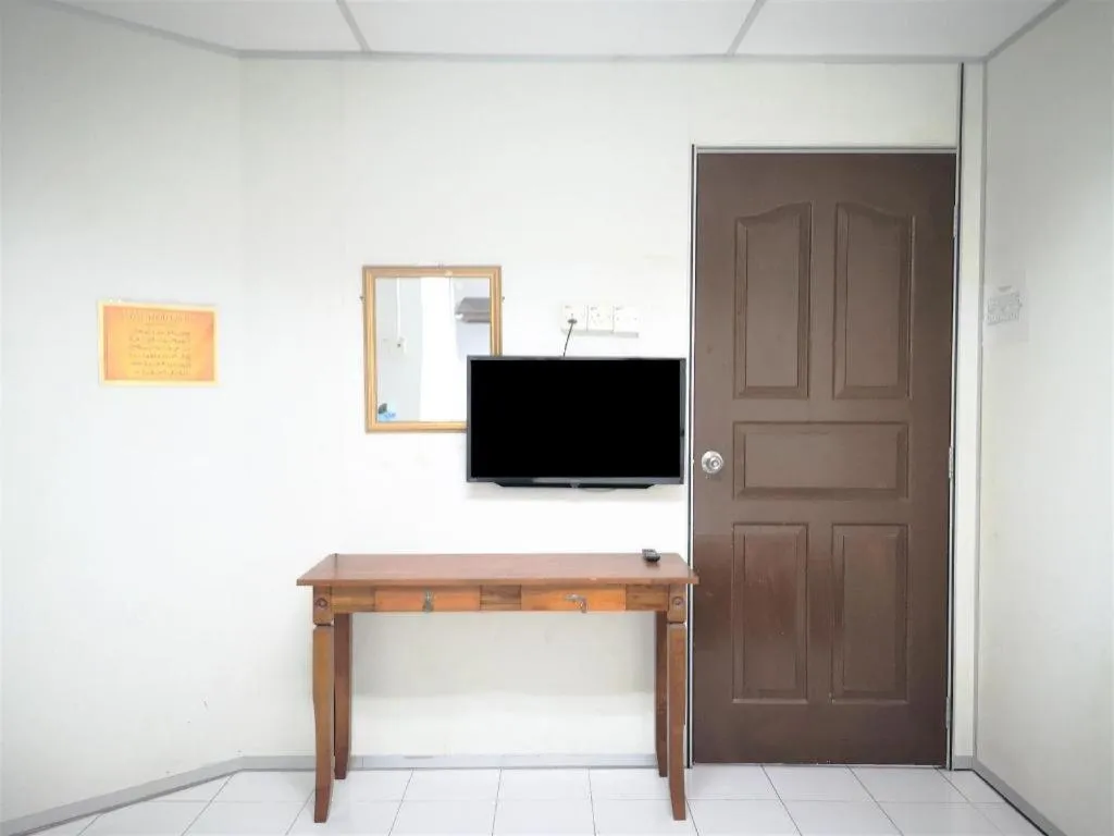 OYO 89850 Mutiara Motel