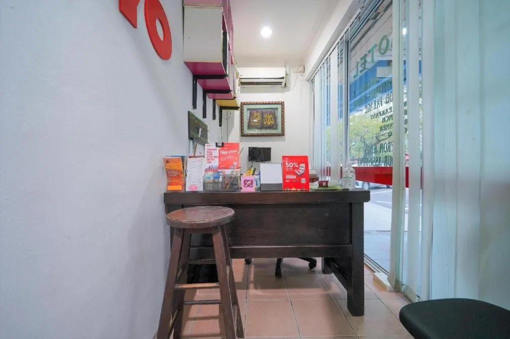 OYO 89850 Mutiara Motel