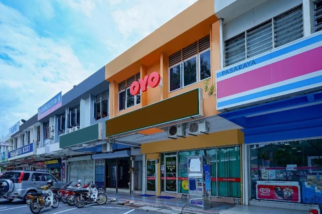 OYO 89850 Mutiara Motel