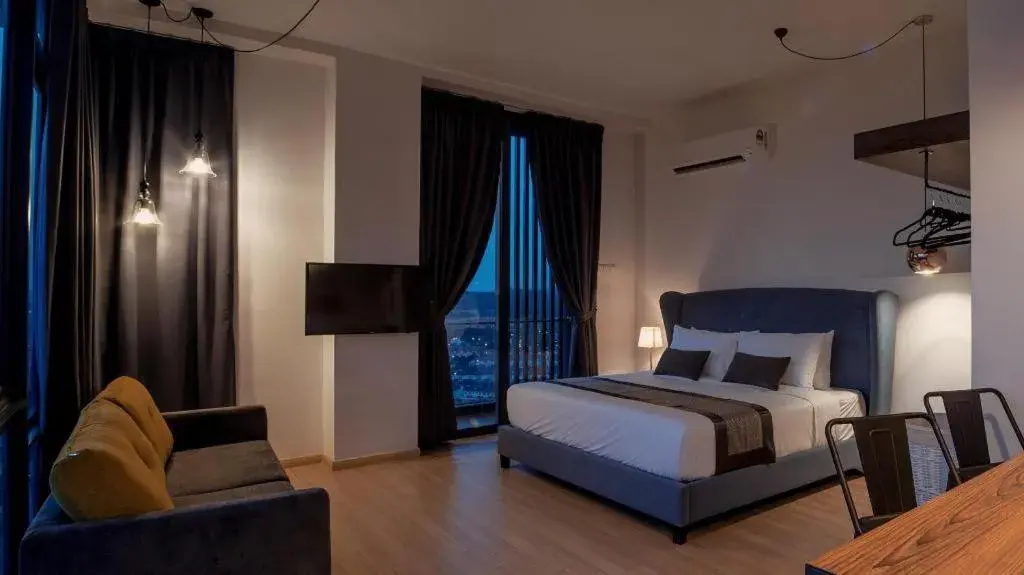 Bed in Cube 8teens Boutique Suite by Nest Home Bed in Cube 8teens Boutique Suite by Nest Home