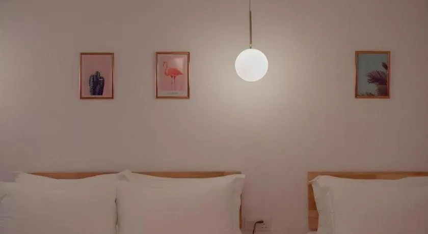 Bed in Bilik-Bilik by MUO