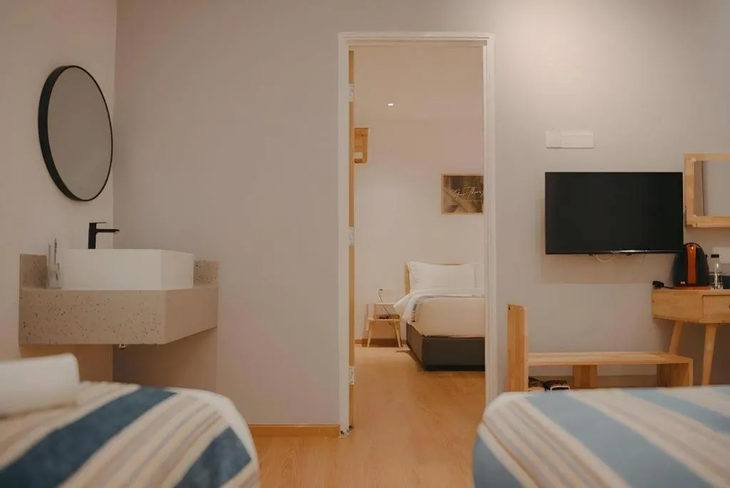 Bed in Bilik-Bilik by MUO