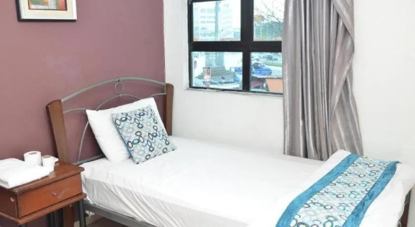 Bed in OYO 89874 Gs Golden Star Hotel