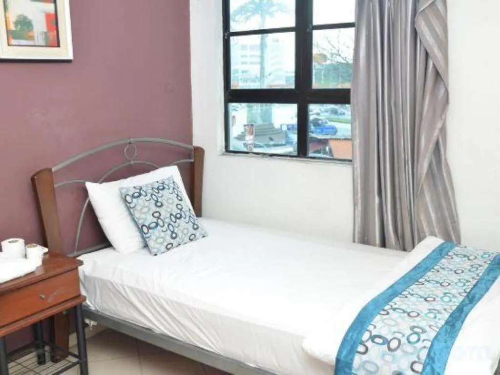 Bed in OYO 89874 Gs Golden Star Hotel