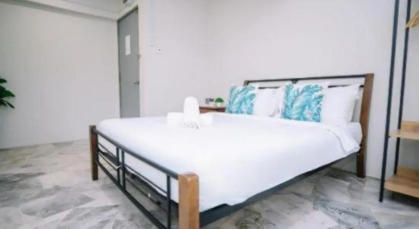 Bed in OYO 89874 Gs Golden Star Hotel